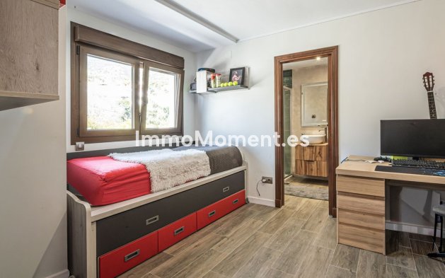 Wiederverkauf - Villa - Benalmadena - Benalmadena Pueblo