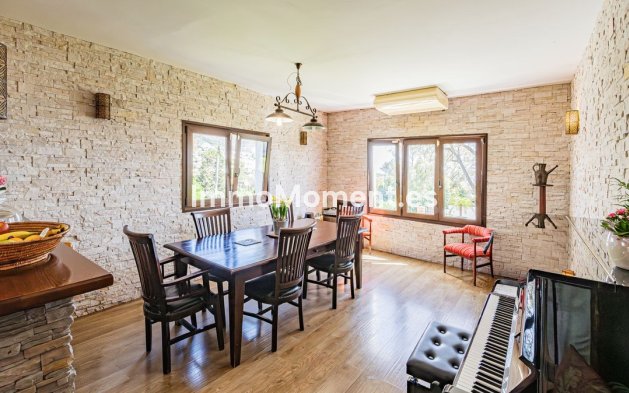 Wiederverkauf - Villa - Benalmadena - Benalmadena Pueblo