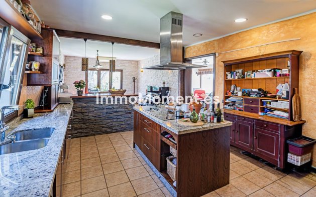 Wiederverkauf - Villa - Benalmadena - Benalmadena Pueblo