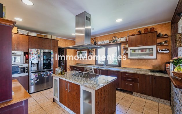 Wiederverkauf - Villa - Benalmadena - Benalmadena Pueblo