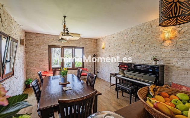 Wiederverkauf - Villa - Benalmadena - Benalmadena Pueblo