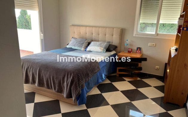 Wiederverkauf - Villa - Marbella - Marbella Centro