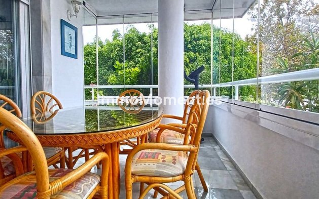 Resale - Apartment - Marbella - Marbella Centro