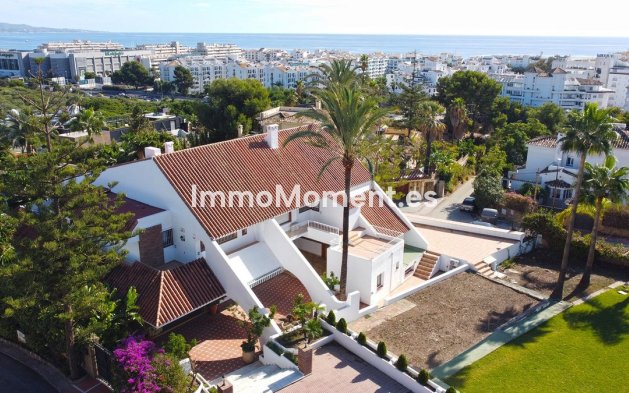 Wiederverkauf - Villa - Marbella - Nueva Andalucía