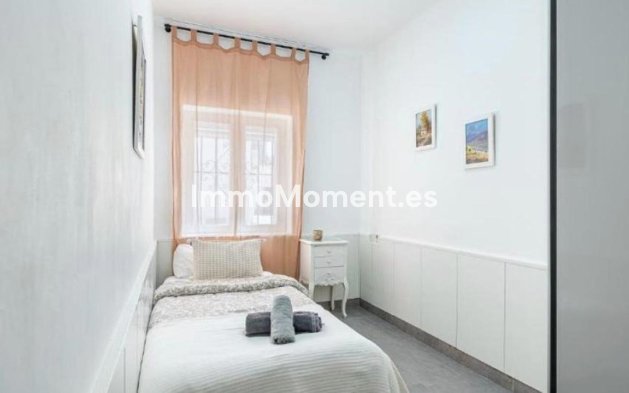 Resale - Apartment - Marbella - Marbella Centro