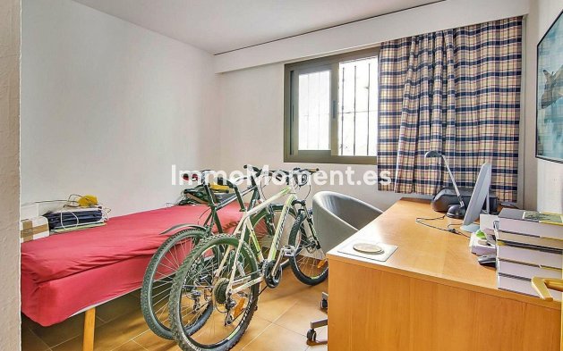 Revente - Appartement - Intérieur                       - Istán