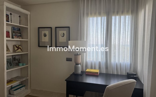 Reventa - Apartamento - Estepona  - Estepona Centro