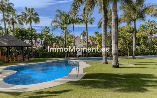 Wiederverkauf - Wohnung - Marbella - Puerto Banús