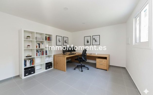 Resale - Villa - Fuengirola - Torreblanca