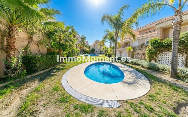 Wiederverkauf - Reihenhaus - Manilva - La Duquesa