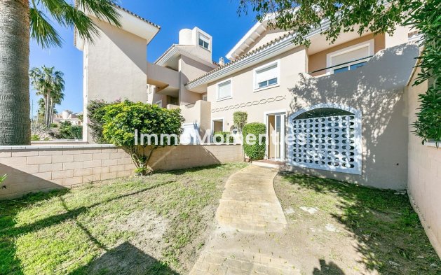 Wiederverkauf - Reihenhaus - Manilva - La Duquesa