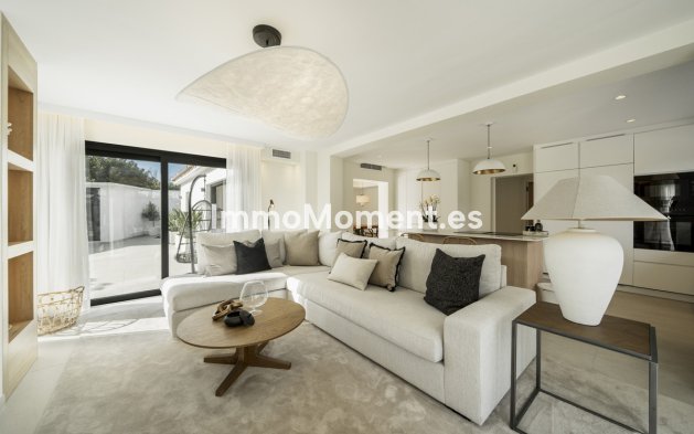 Resale - Villa - Marbella - San Pedro de Alcántara