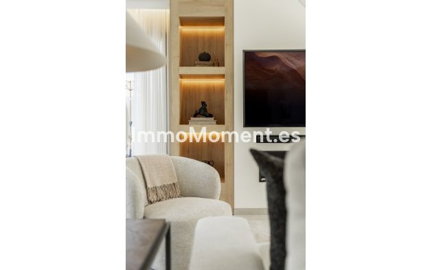 Resale - Villa - Marbella - San Pedro de Alcántara