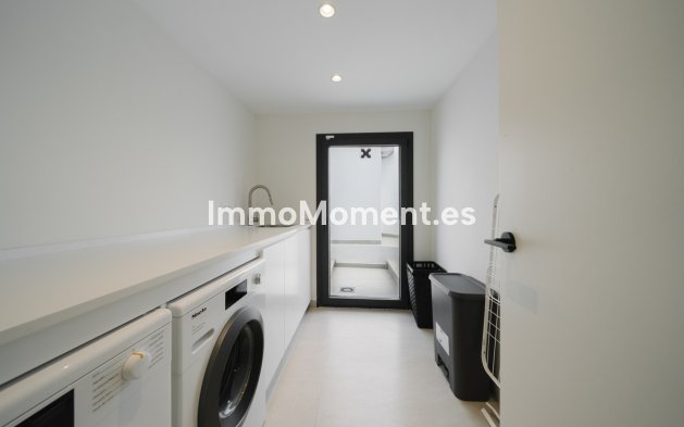 Resale - Villa - Marbella - San Pedro de Alcántara