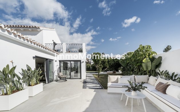 Resale - Villa - Marbella - San Pedro de Alcántara