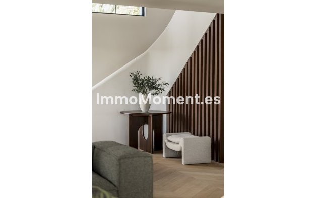 Wiederverkauf - Villa - Marbella - Nueva Andalucía