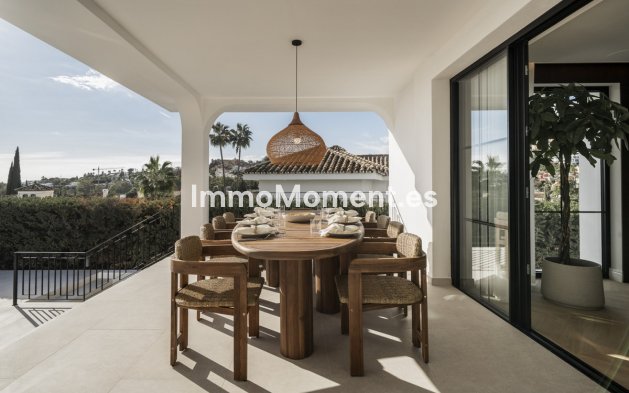 Wiederverkauf - Villa - Marbella - Nueva Andalucía