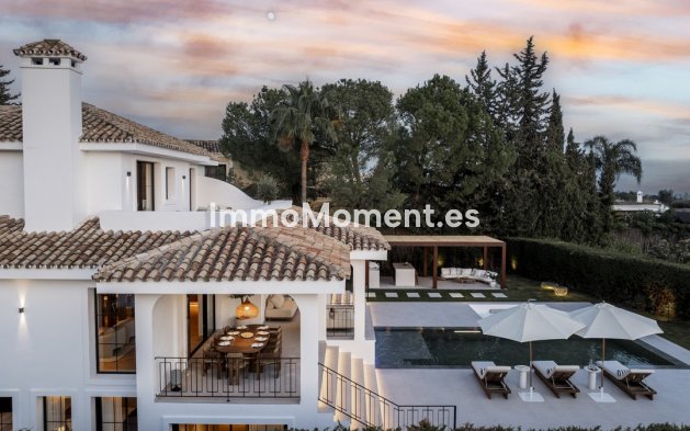 Wiederverkauf - Villa - Marbella - Nueva Andalucía
