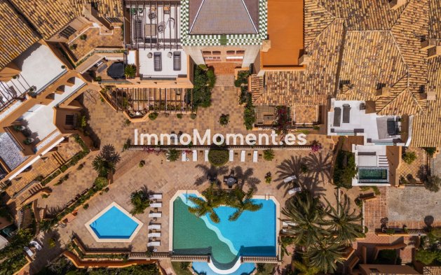 Wiederverkauf - Wohnung - Marbella - Nueva Andalucía