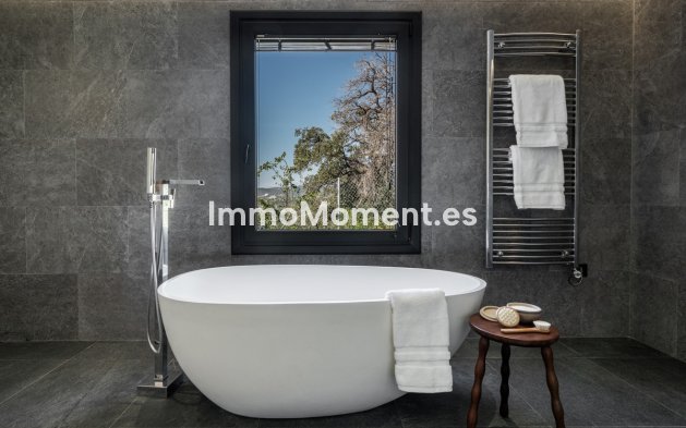 Wiederverkauf - Villa - Estepona  - New Golden Mile