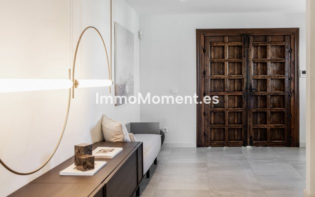 Wiederverkauf - Villa - Estepona  - New Golden Mile