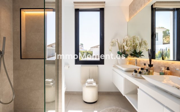 Revente - Villa - Marbella - Nueva Andalucía