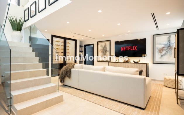 Revente - Villa - Marbella - Nueva Andalucía