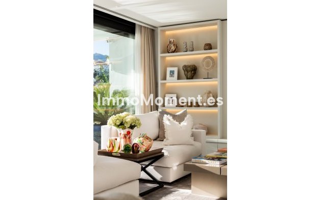 Revente - Villa - Marbella - Nueva Andalucía