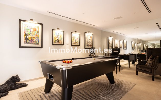 Revente - Villa - Marbella - Nueva Andalucía