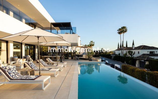 Revente - Villa - Marbella - Nueva Andalucía