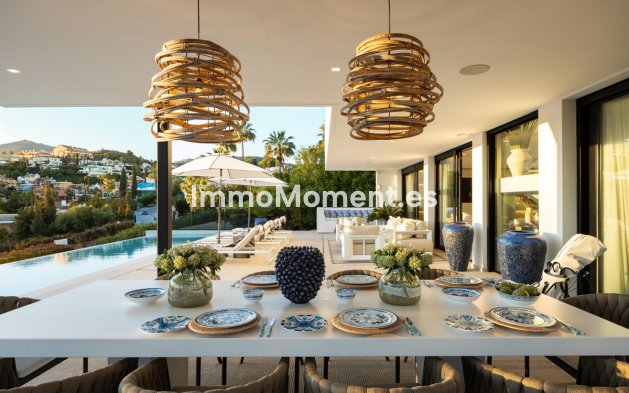 Revente - Villa - Marbella - Nueva Andalucía