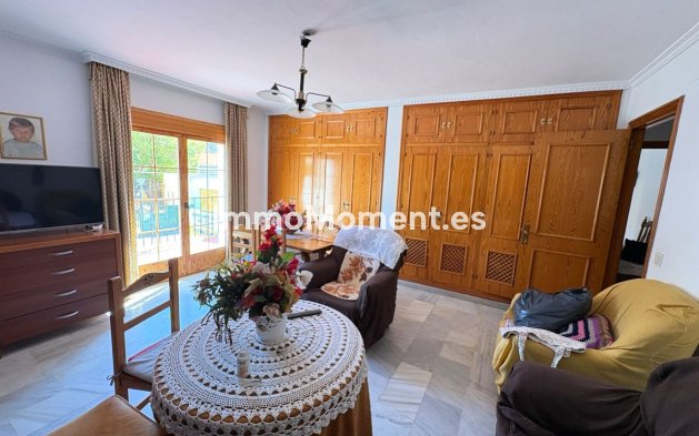 Revente - Maison mitoyenne - Estepona  - Estepona Centro