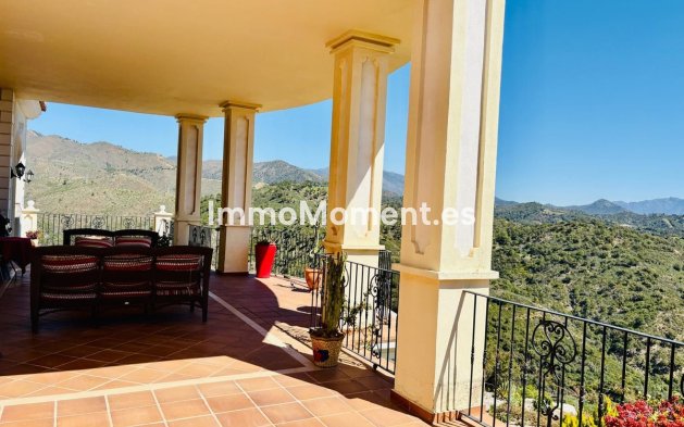 Revente - Maison de campagne - Estepona  - Estepona Centro