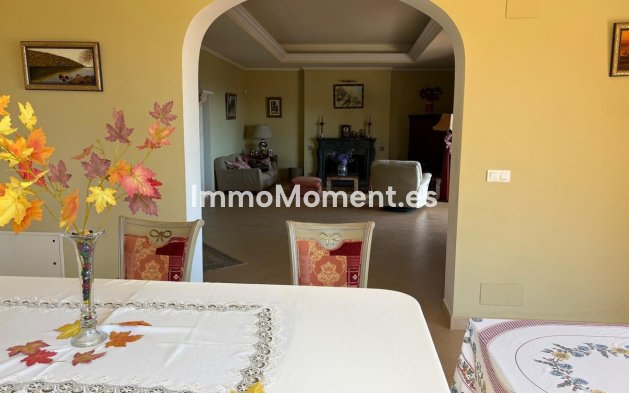 Revente - Maison de campagne - Estepona  - Estepona Centro