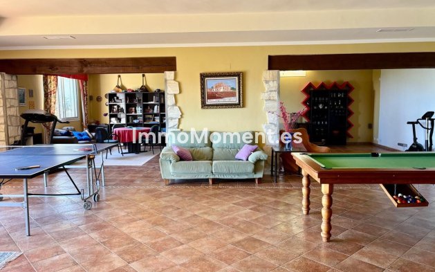 Revente - Maison de campagne - Estepona  - Estepona Centro