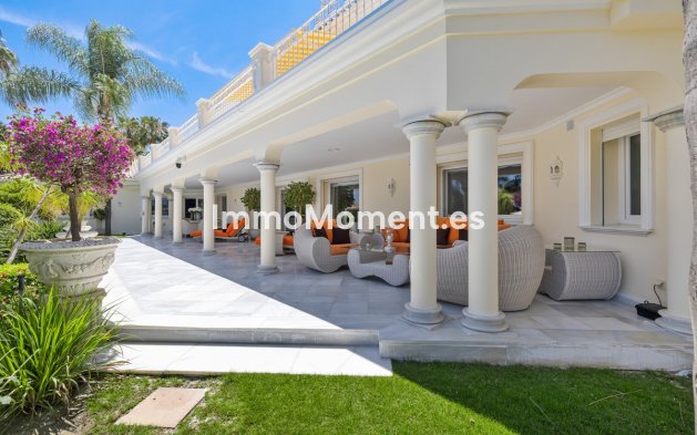 Wiederverkauf - Villa - Marbella - Nueva Andalucía