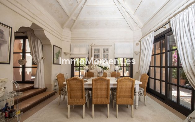 Wiederverkauf - Villa - Marbella - Sierra Blanca