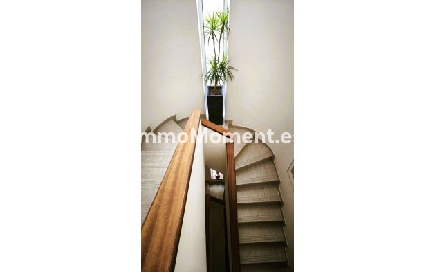 Reventa - Villa independiente - Alicante - Alicante Centro
