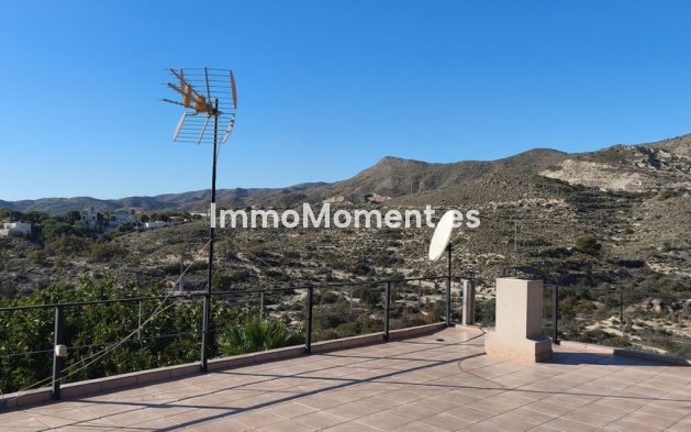 Wiederverkauf - Villa - El Campello - Campello - El Campello Centro