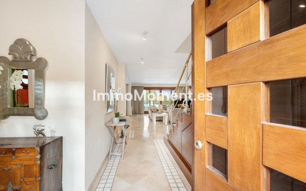 Wiederverkauf - Villa - Marbella - Nueva Andalucía