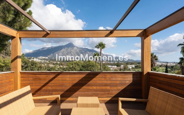 Wiederverkauf - Villa - Marbella - Nueva Andalucía