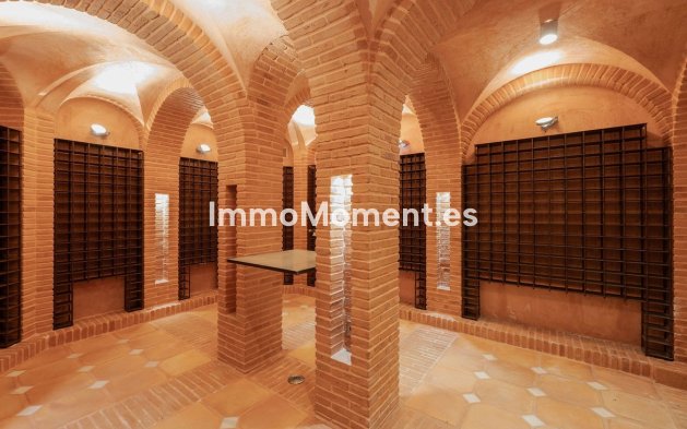 Wiederverkauf - Villa - Marbella - Nueva Andalucía