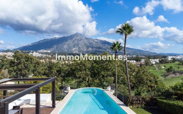 Wiederverkauf - Villa - Marbella - Nueva Andalucía