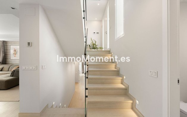 Revente - Villa - Marbella - Nueva Andalucía