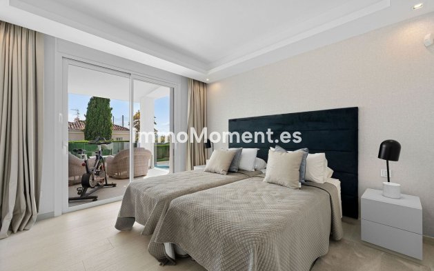 Revente - Villa - Marbella - Nueva Andalucía