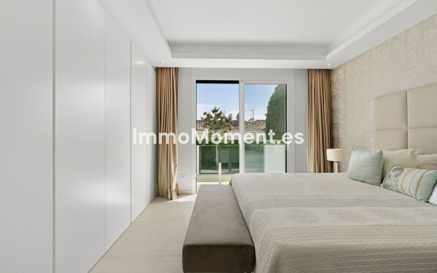 Revente - Villa - Marbella - Nueva Andalucía