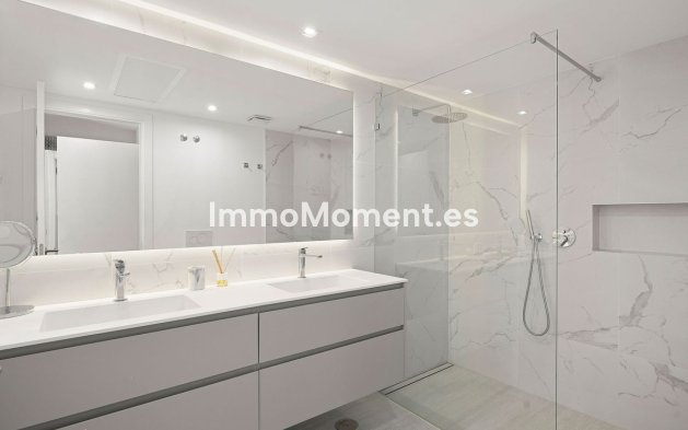 Revente - Villa - Marbella - Nueva Andalucía