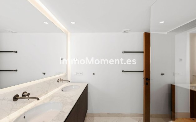 Wiederverkauf - Wohnung - Marbella - Nueva Andalucía