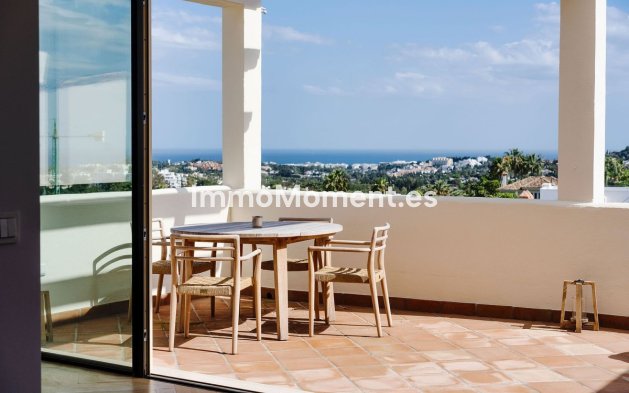 Wiederverkauf - Wohnung - Marbella - Nueva Andalucía