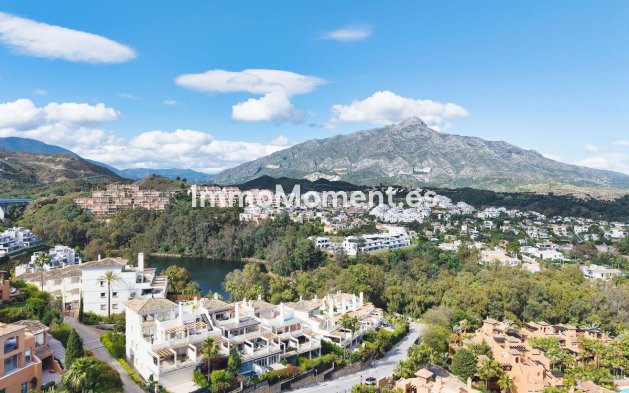 Wiederverkauf - Wohnung - Marbella - Nueva Andalucía